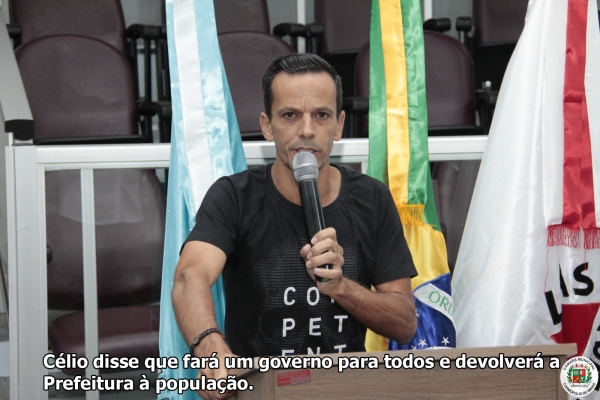 Prefeito eleito faz seu primeiro pronunciamento na Câmara