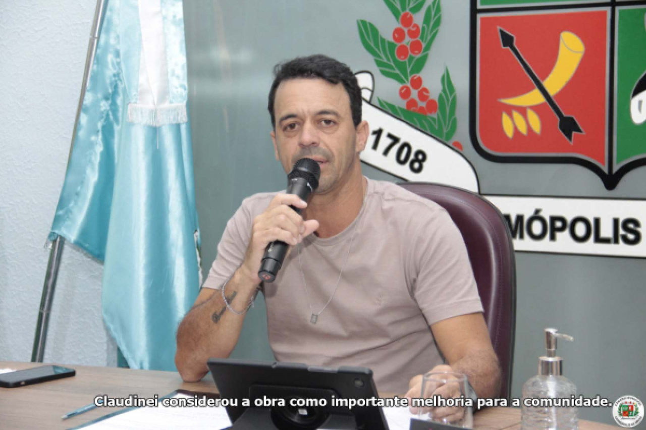 Presidente anuncia asfaltamento no Japão Grande