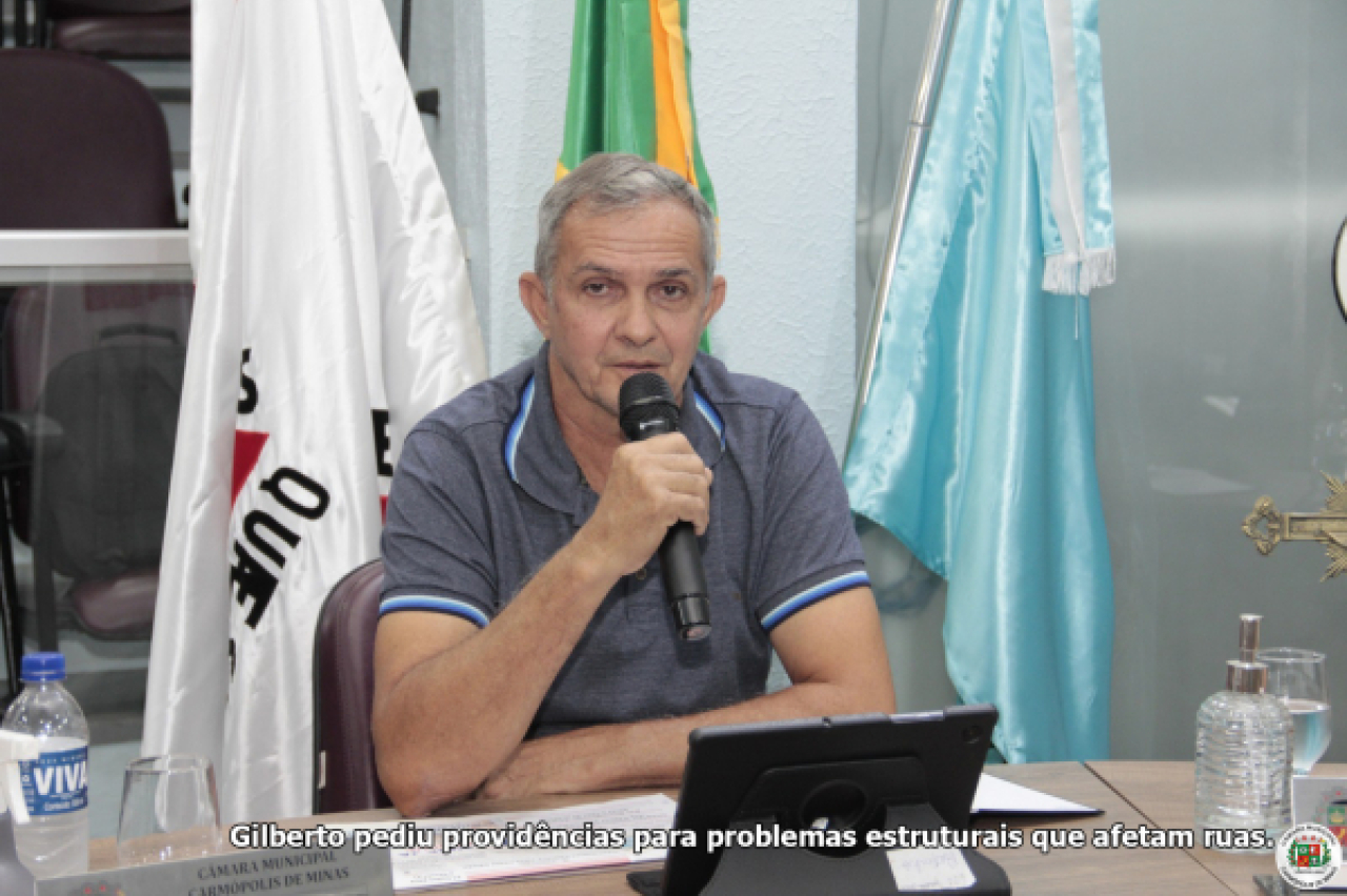 Enxurradas continuam invadindo residências e prejudicando moradores