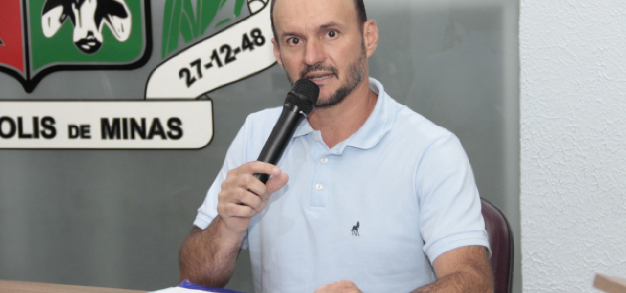 Pacientes de hemodiálise pedem volta de veículo exclusivo
